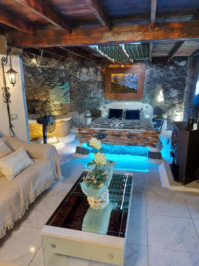 Aloelux Villa ! - Private Villa With Jacuzzi, Cinema ,Massage ,Wonderful View, Art Desing Villa Conil Ngoại thất bức ảnh